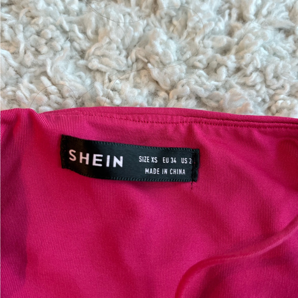 Crop top - Picture 3 of 4